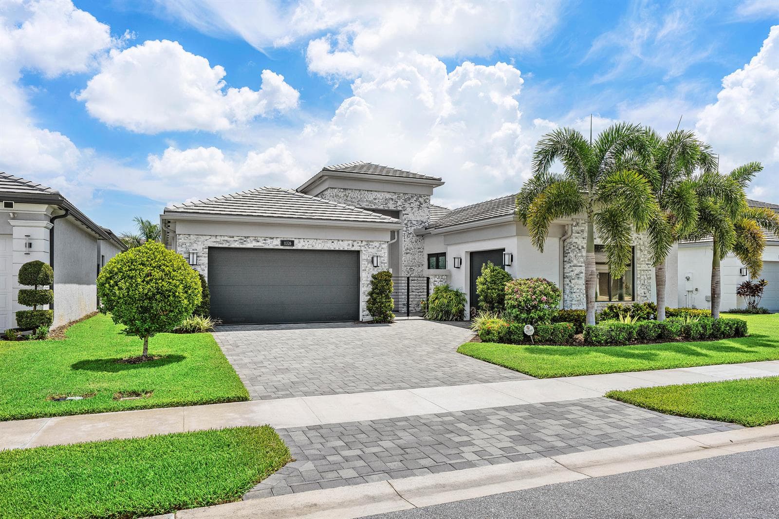 11326 Apricot Valley Drive, Boynton Beach FL 33473 photo 3