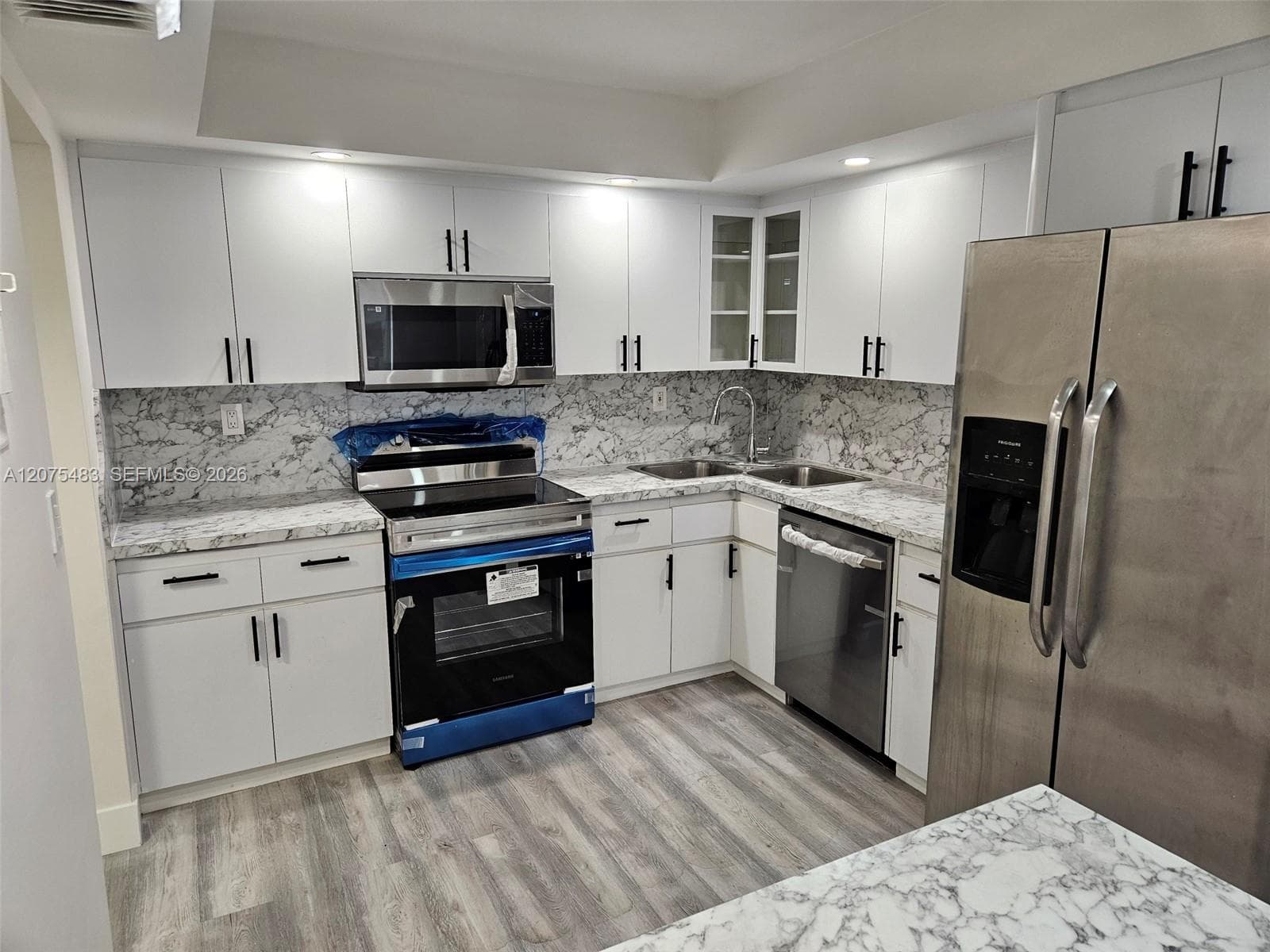 18021 Biscayne Blvd # 1903, Aventura FL 33160 photo 3