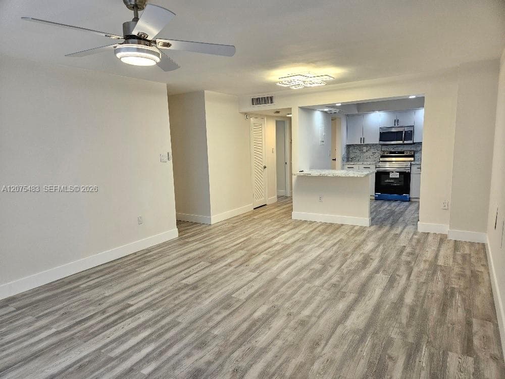 18021 Biscayne Blvd # 1903, Aventura FL 33160 photo 4