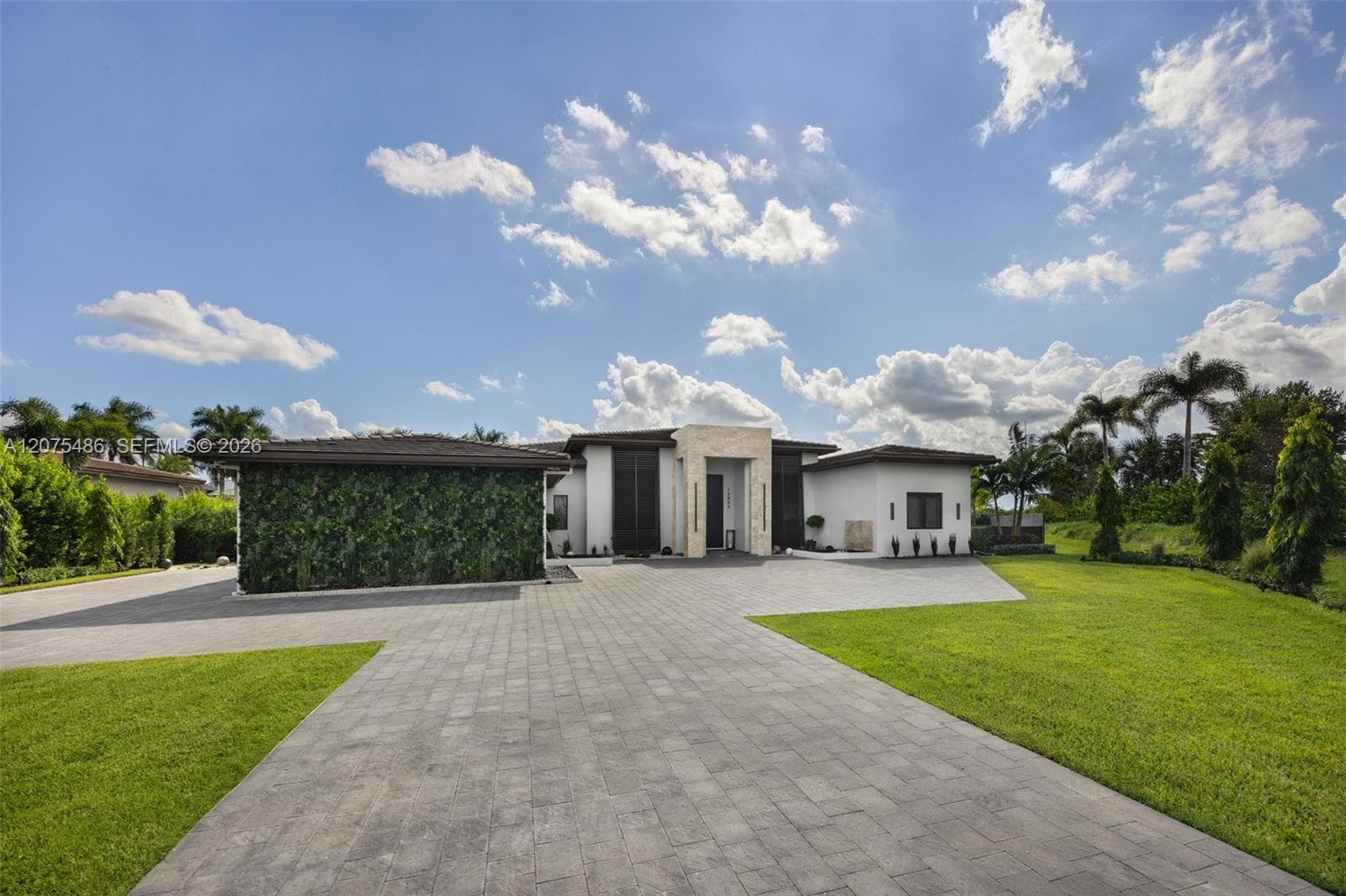 14940 SW 16th Ct, Davie FL 33326 photo 2