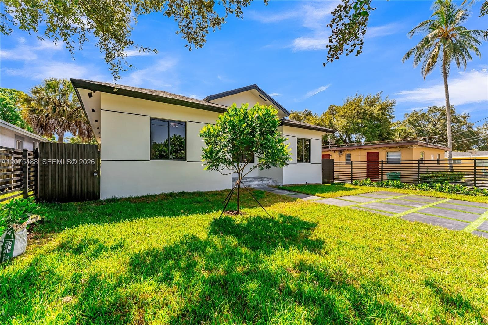 512 NW 23rd Ave, Fort Lauderdale FL 33311 photo 3