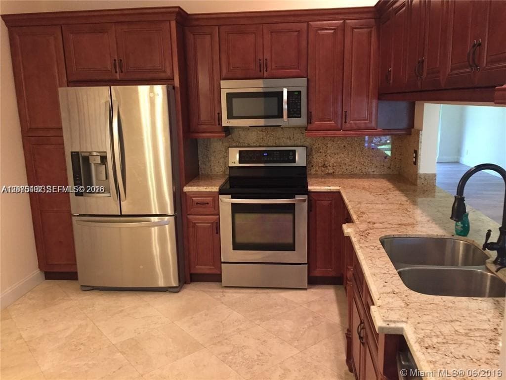 5201 SW 31st Ave # 225, Dania Beach FL 33312 photo 3