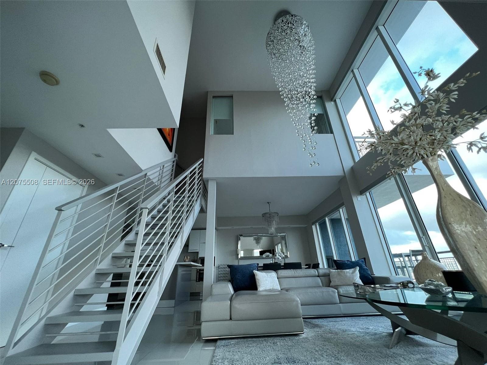 60 SW 13th St # 5210, Miami, FL 33130 photo 5