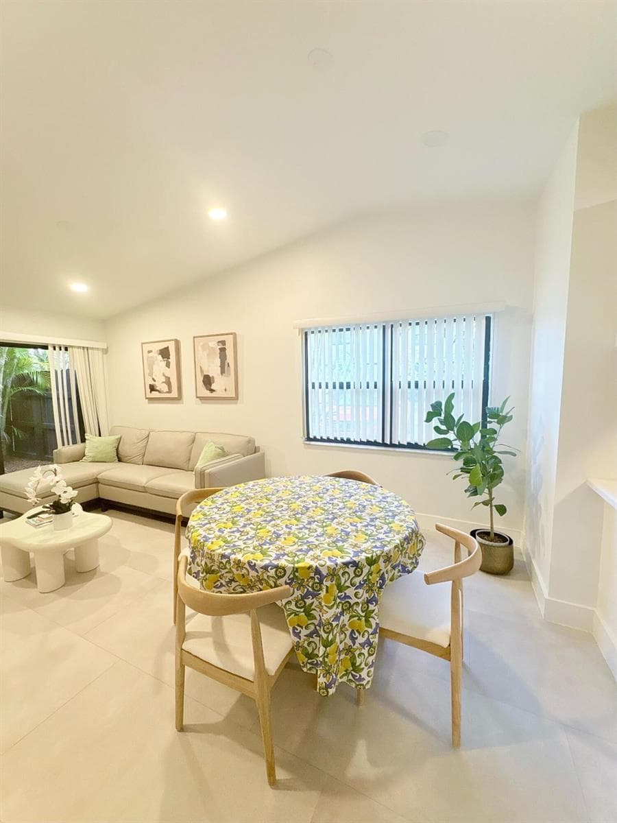 22274 PINEAPPLE WALK Drive # 1, Boca Raton FL 33433 photo 3