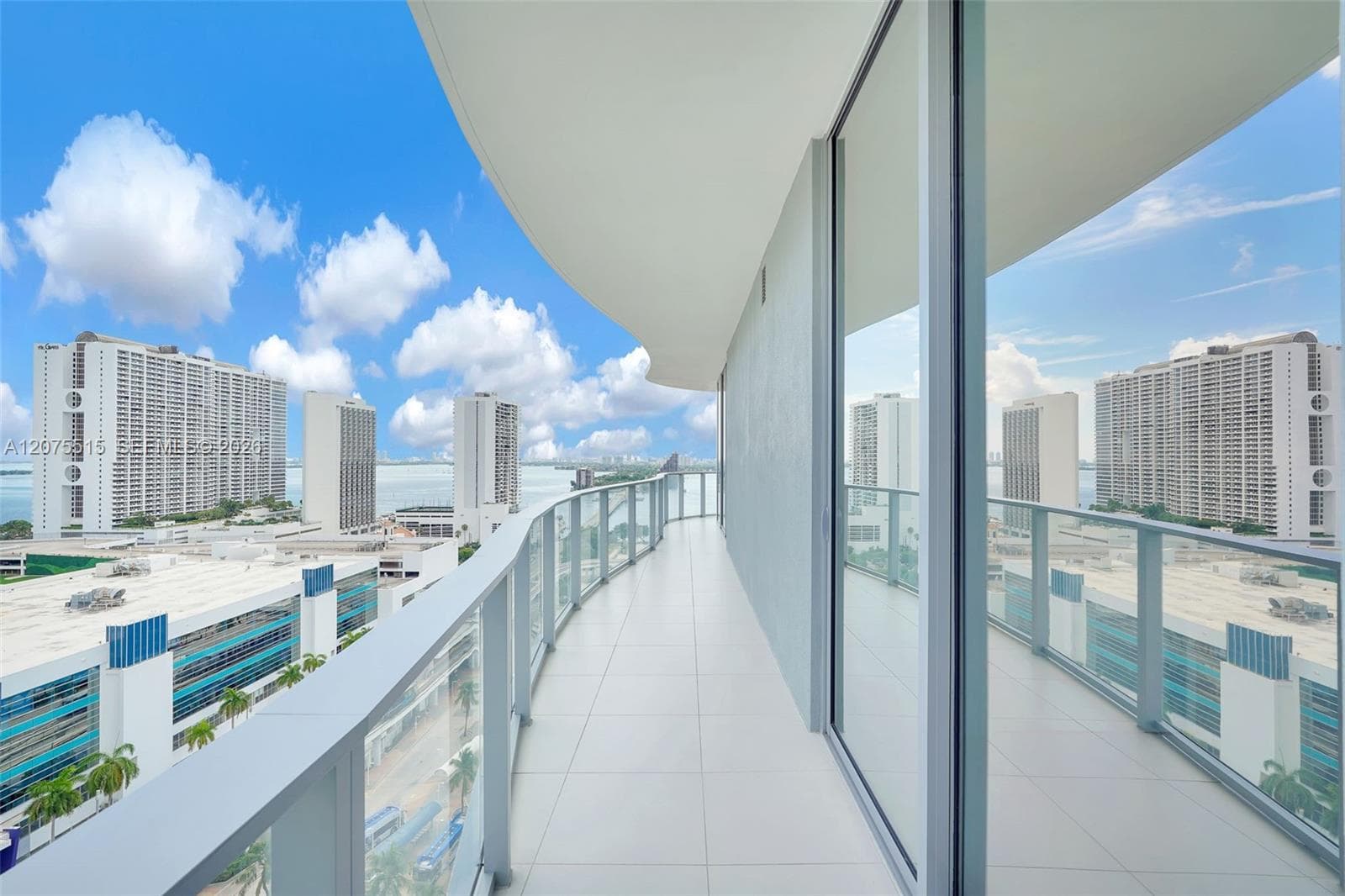 1400 Biscayne Blvd # 1706, Miami FL 33132 photo 2