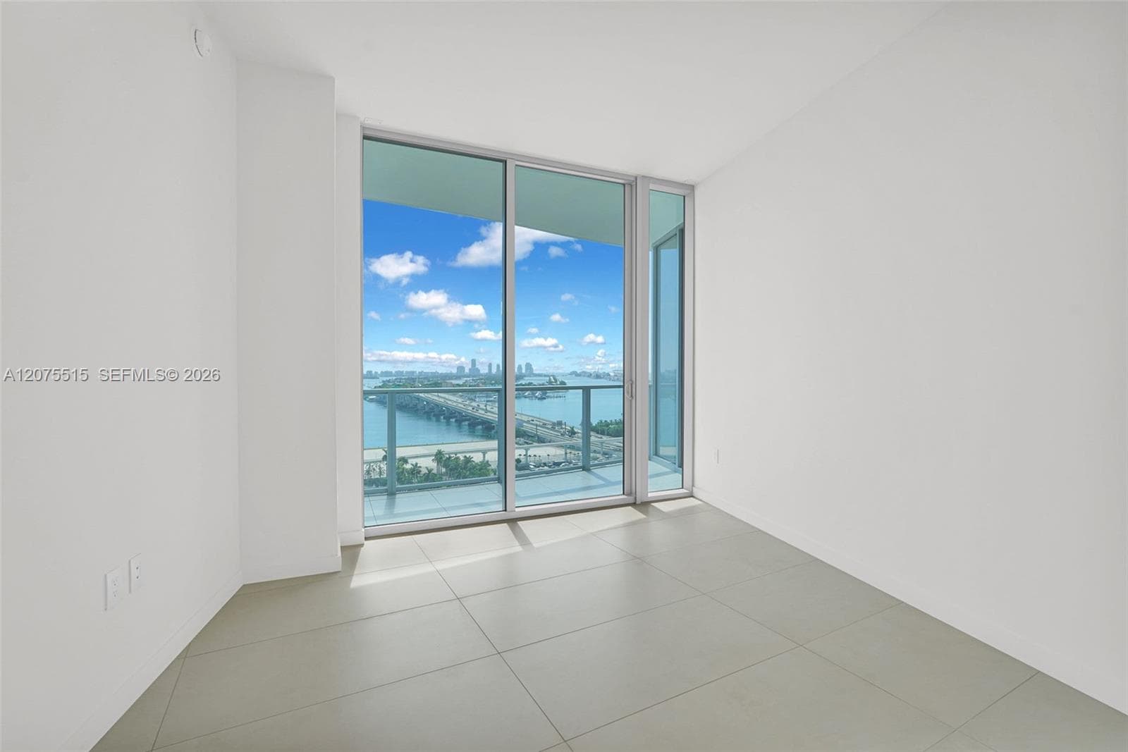 1400 Biscayne Blvd # 1706, Miami FL 33132 photo 5