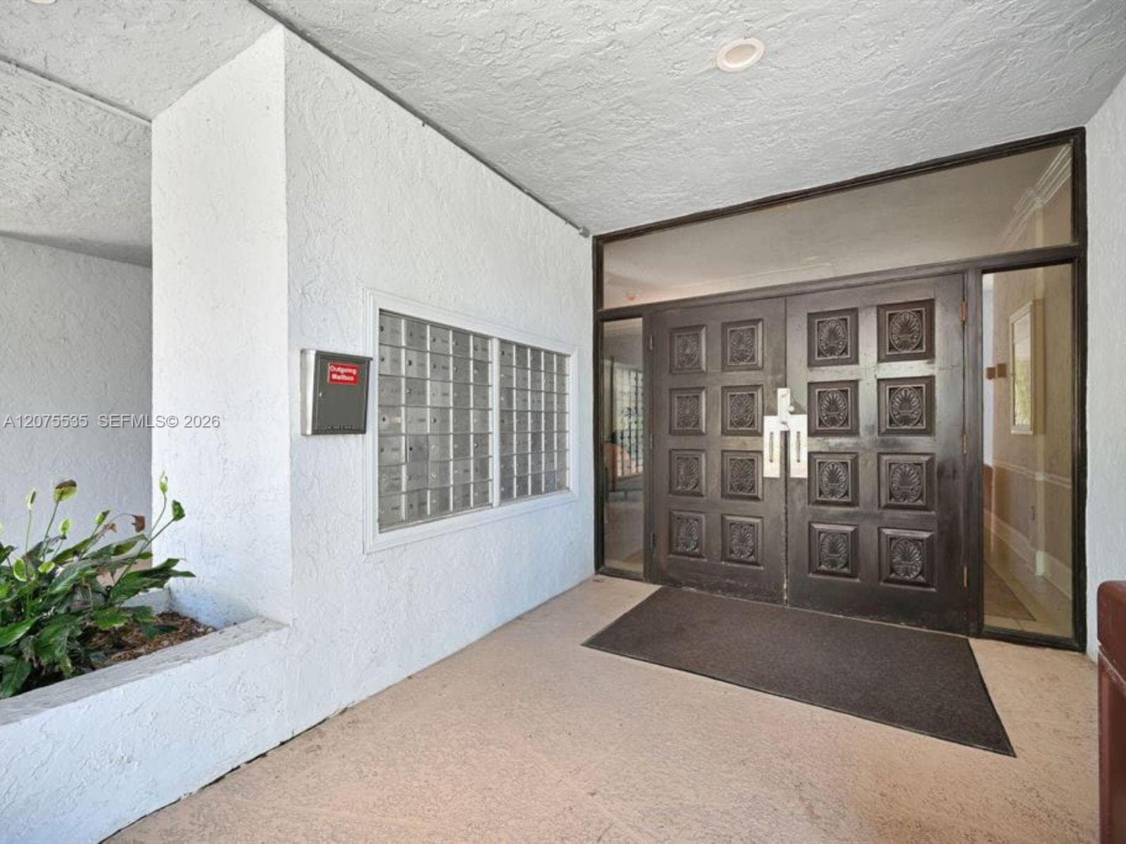 500 Executive Center Dr # 3I, West Palm Beach FL 33401 photo 4