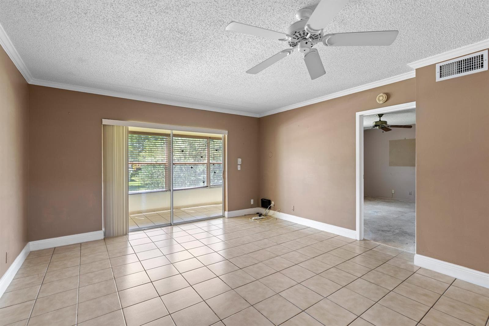 6 ABBEY Lane # 206, Delray Beach FL 33446 photo 5