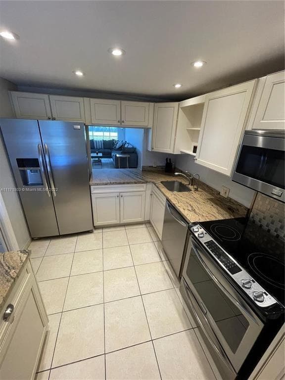 3100 N PALM AIRE Drive # 204, Pompano Beach FL 33069 photo 5