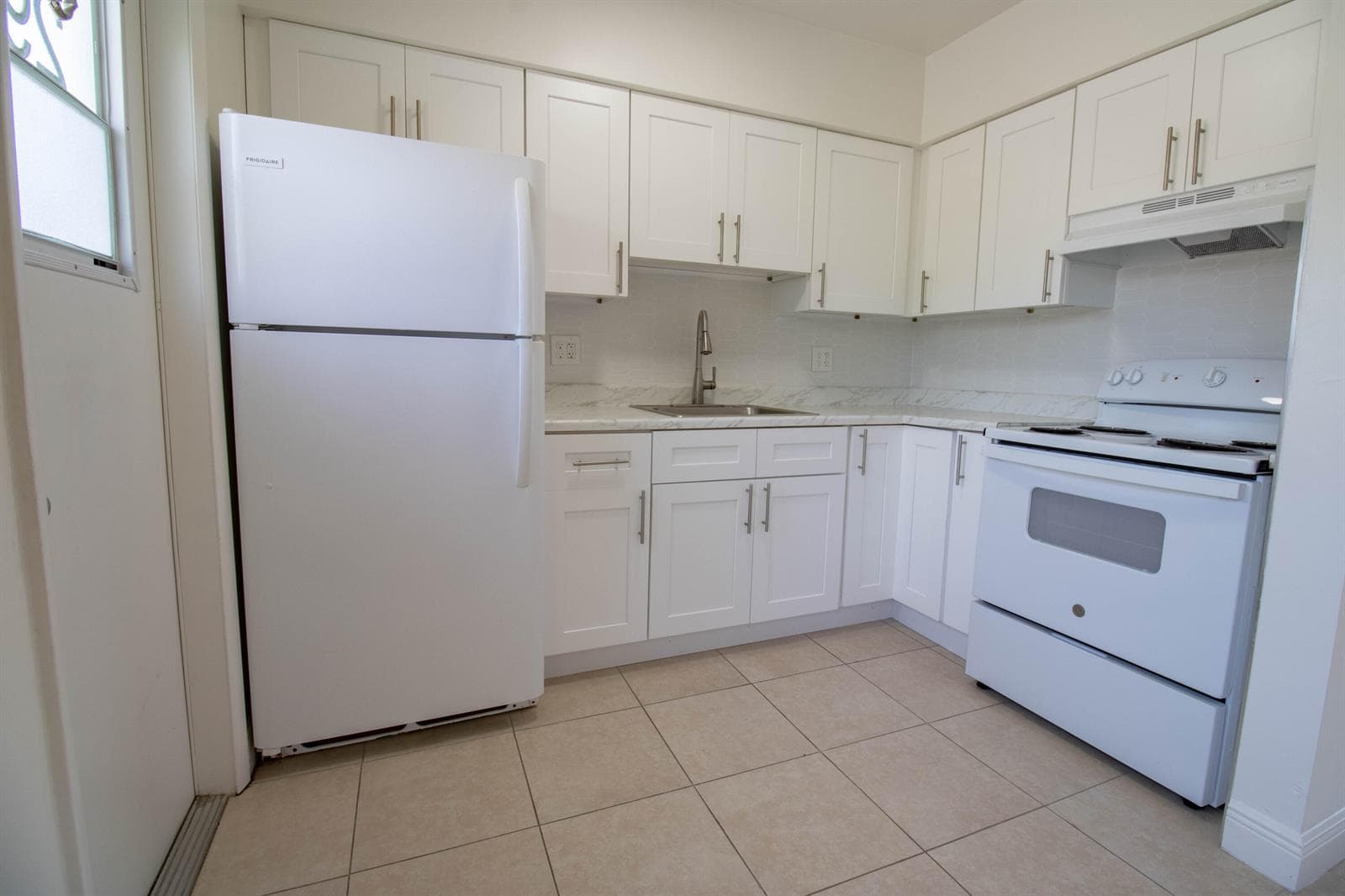 1855 ADAMS # #29, Hollywood FL 33020 photo 3