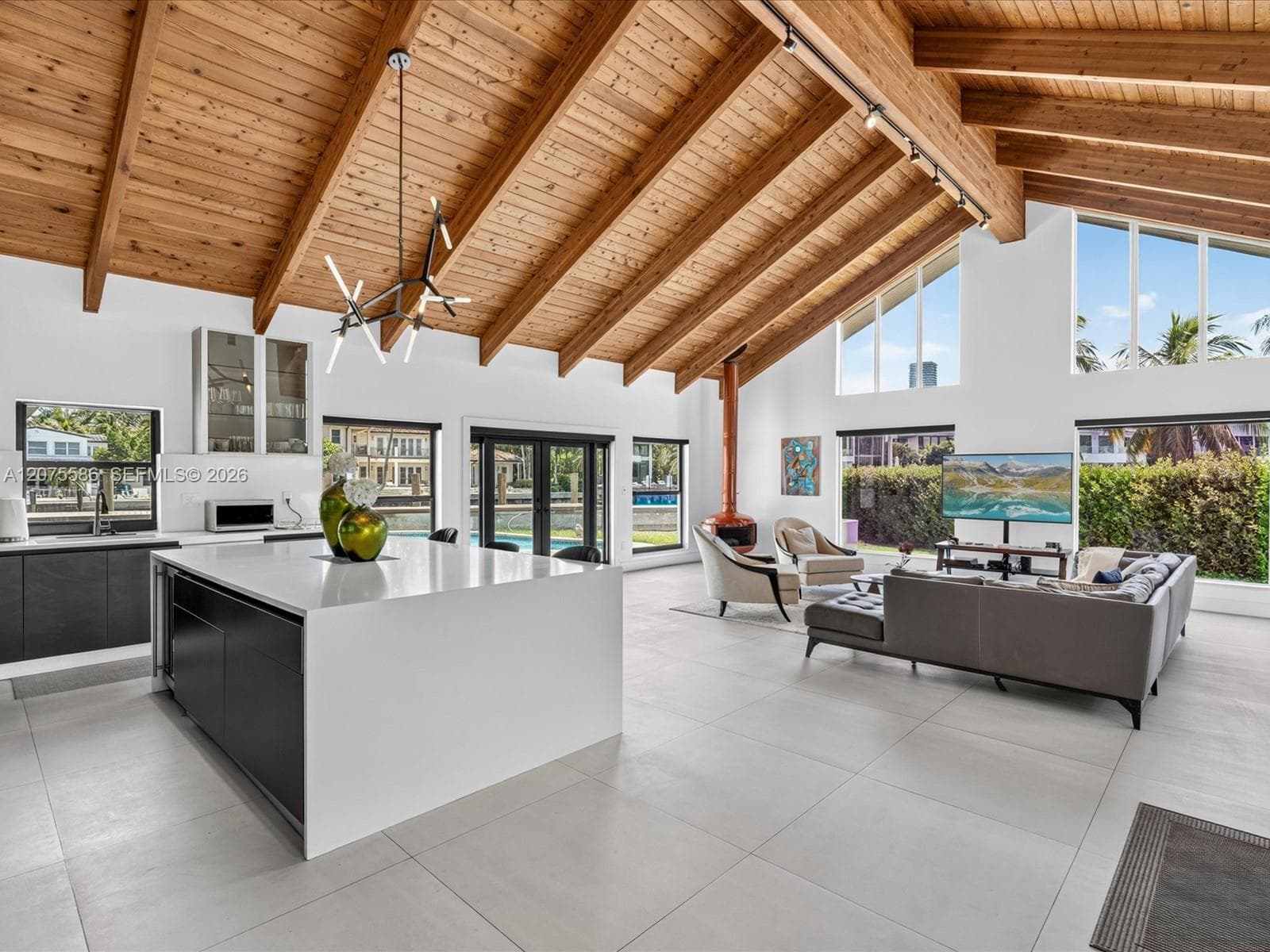 343 Centre Is, Golden Beach, FL 33160 photo 4