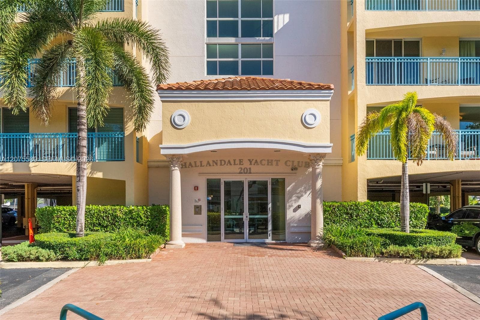 201 Golden Isles Dr # 505, Hallandale Beach FL 33009 photo 3