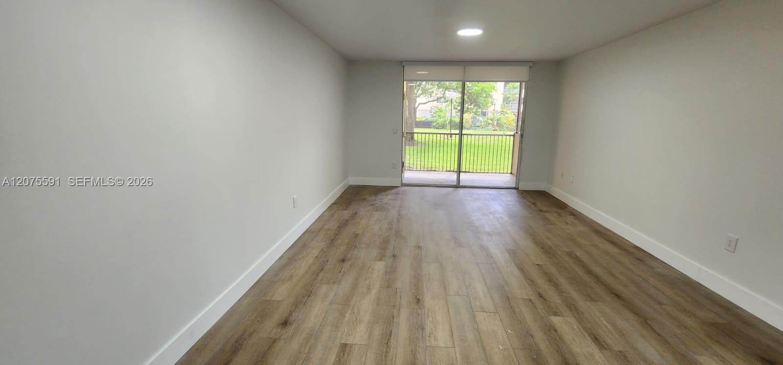 8363 Lake Dr # 108, Doral, FL 33166 photo 4