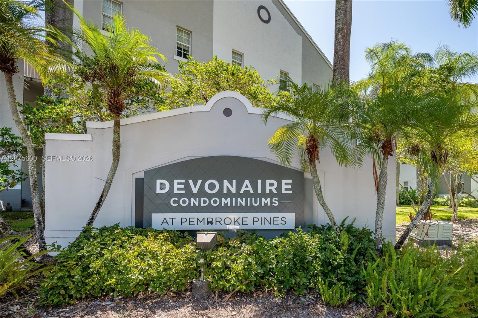 11145 SW 6th St # 302, Pembroke Pines FL 33025