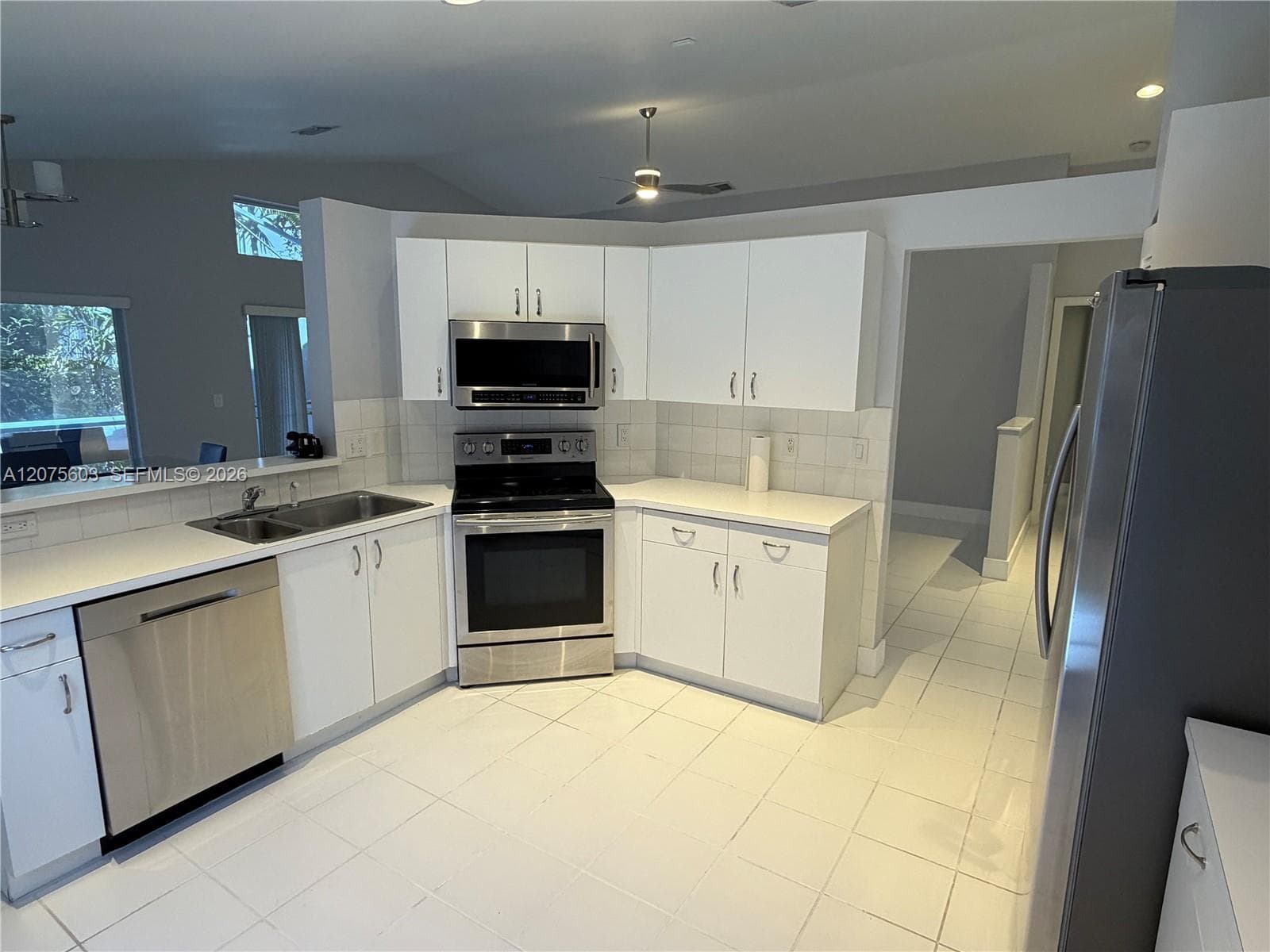1646 SW 148th Ter # 1646, Pembroke Pines FL 33027 photo 4
