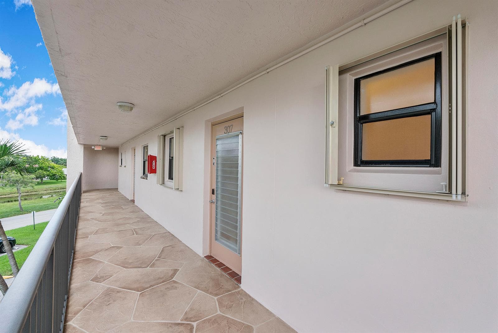 10444 NW 30TH Court # 307, Sunrise FL 33322