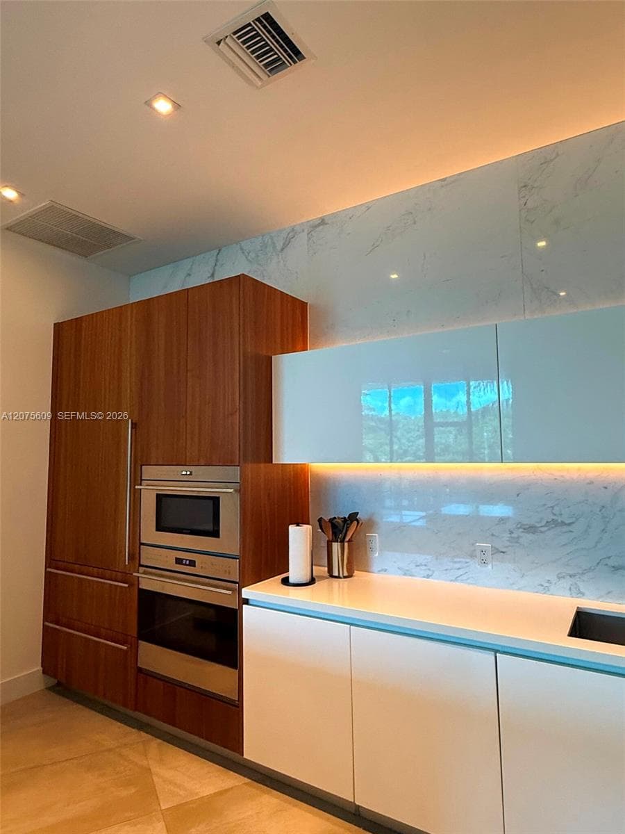 701 N Fort Lauderdale Beach Blvd # 214, Fort Lauderdale FL 33304 photo 5