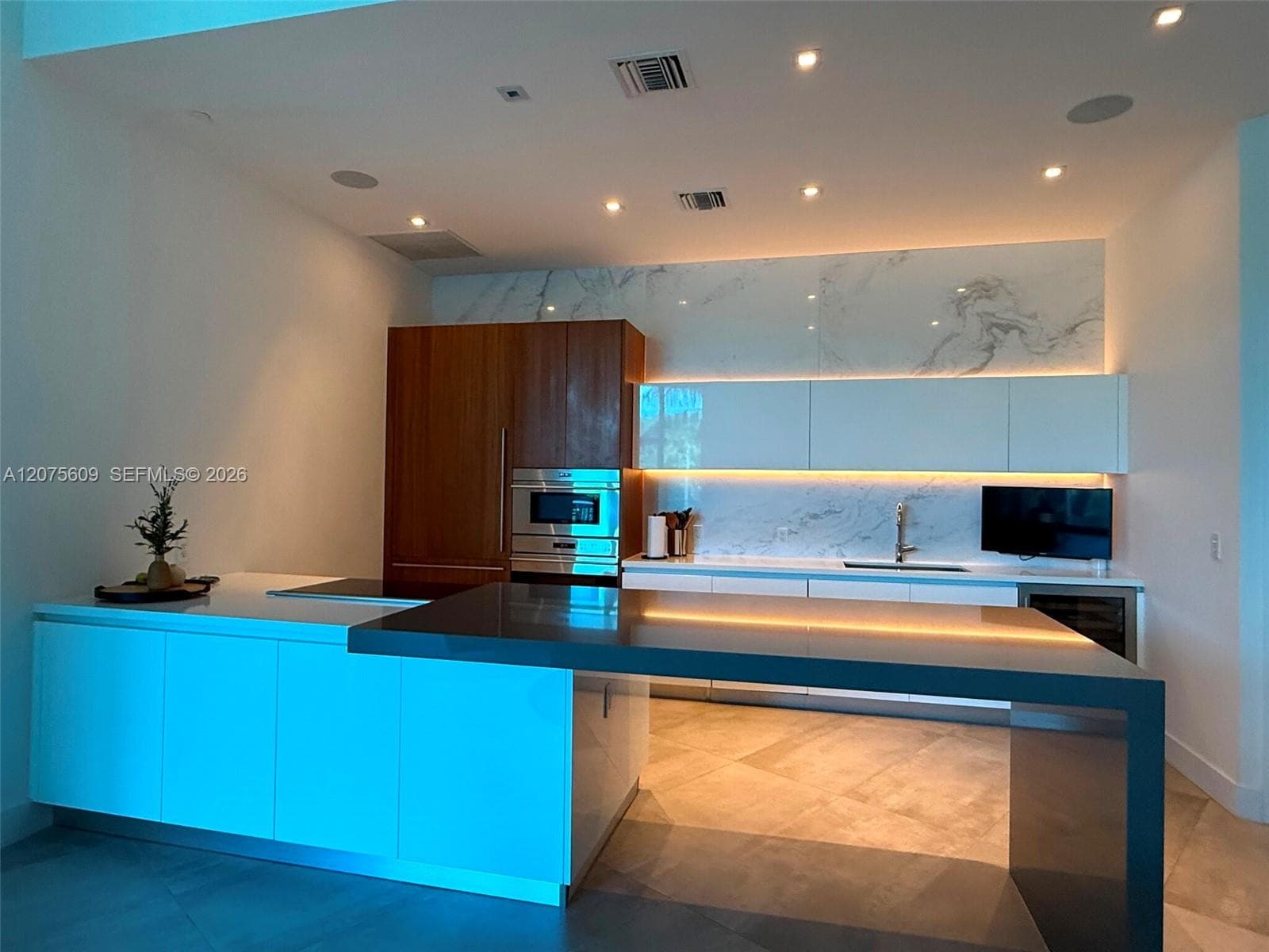 701 N Fort Lauderdale Beach Blvd # 214, Fort Lauderdale FL 33304 photo 4