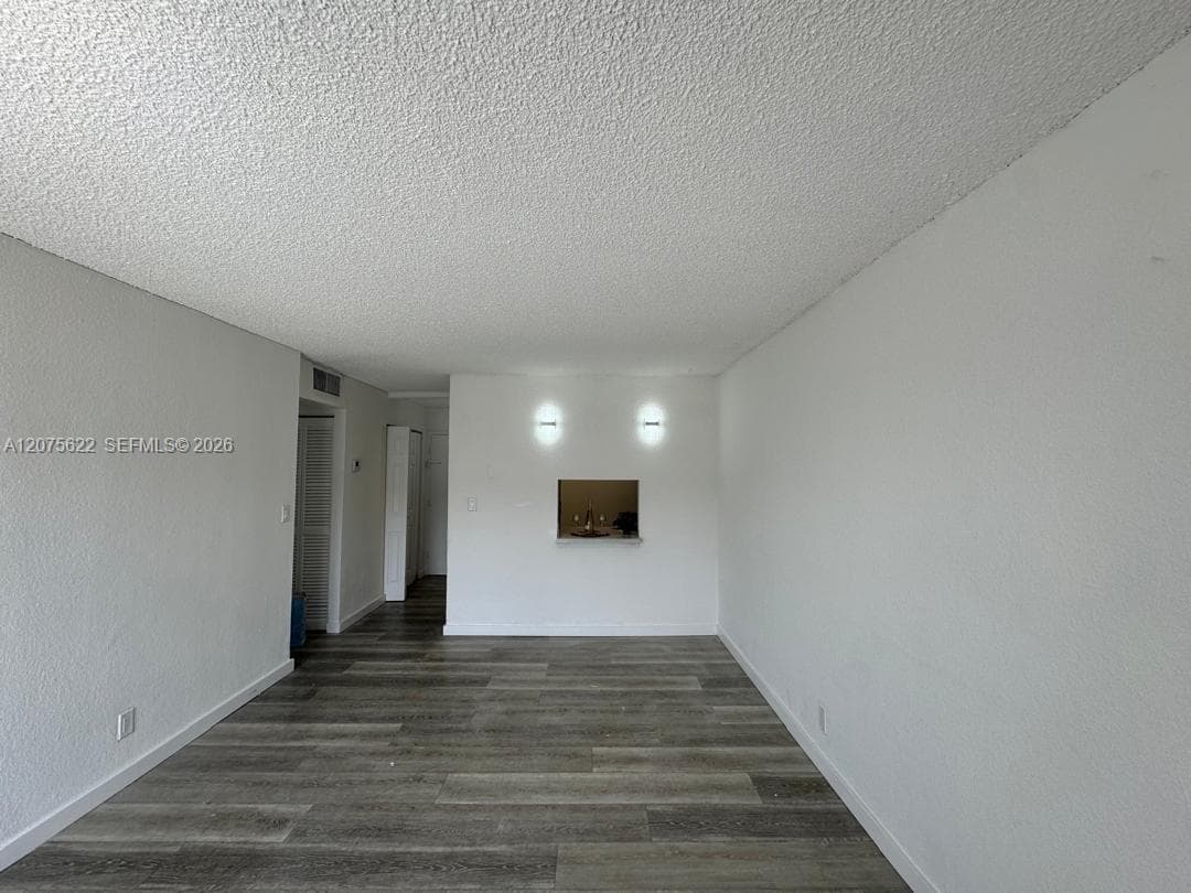 4550 NW 9th St # 709E, Miami FL 33126 photo 5