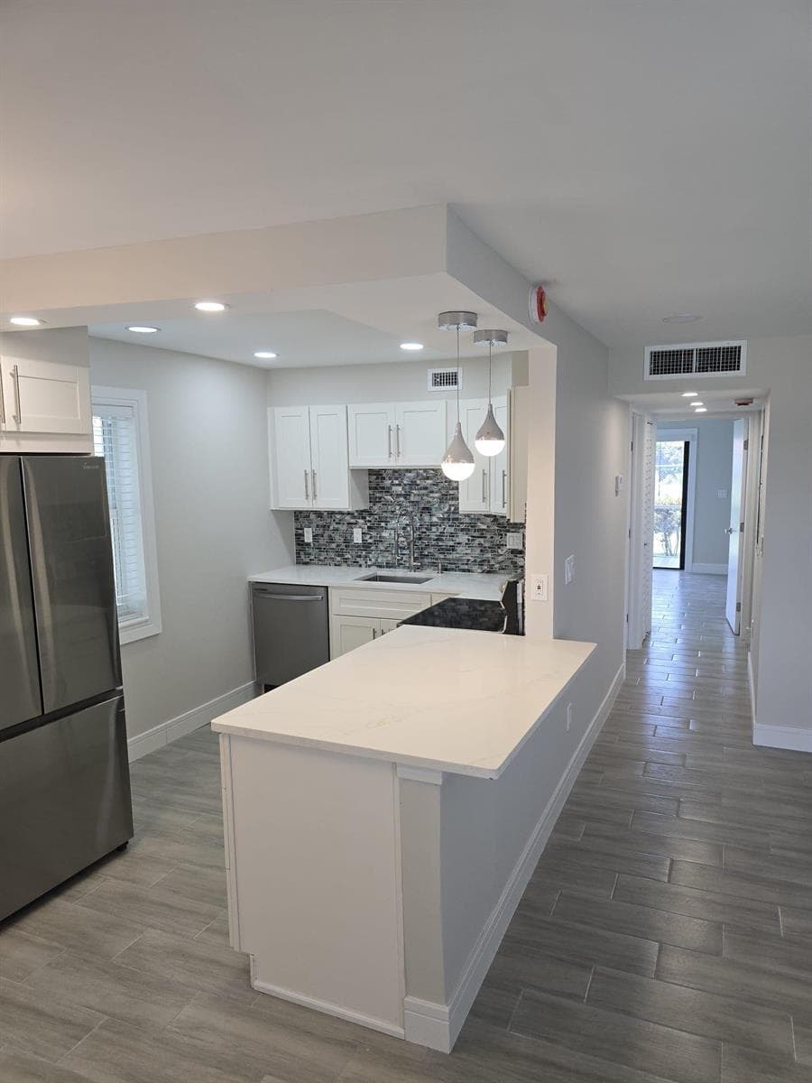 215 E NORMANDY E # 215, Delray Beach FL 33484 photo 2