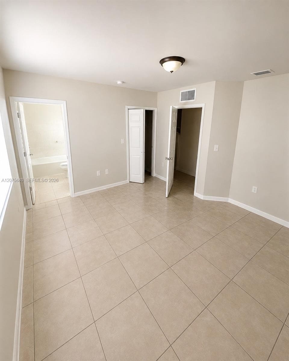 612 SW 11th St, Florida City FL 33034 photo 3