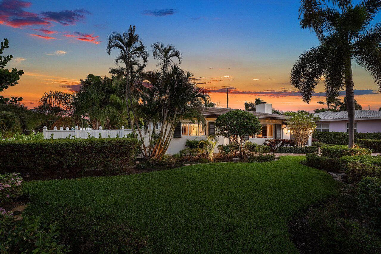 124 Bonnie Briar Lane, Delray Beach FL 33444 photo 3