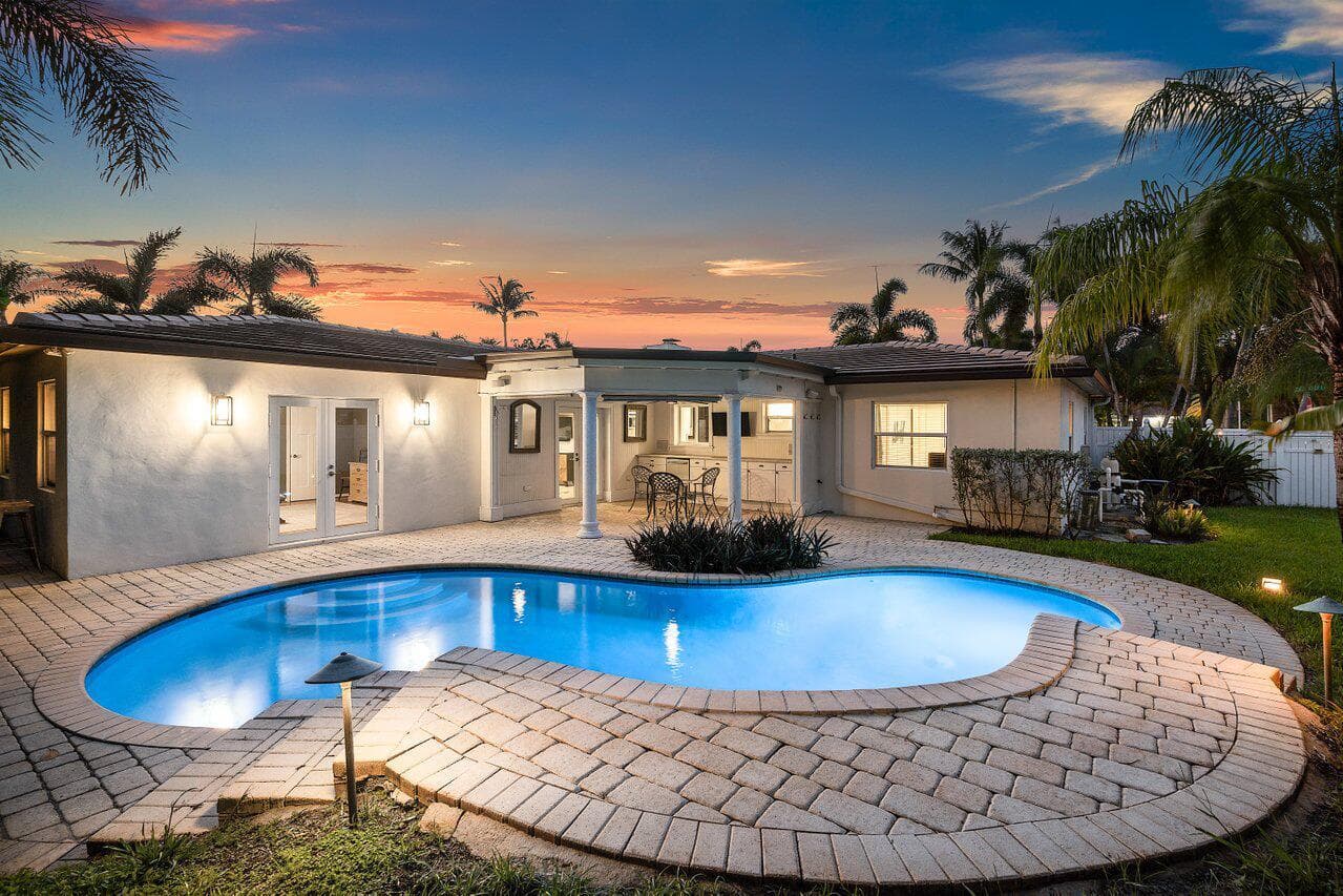 124 Bonnie Briar Lane, Delray Beach FL 33444 photo 5