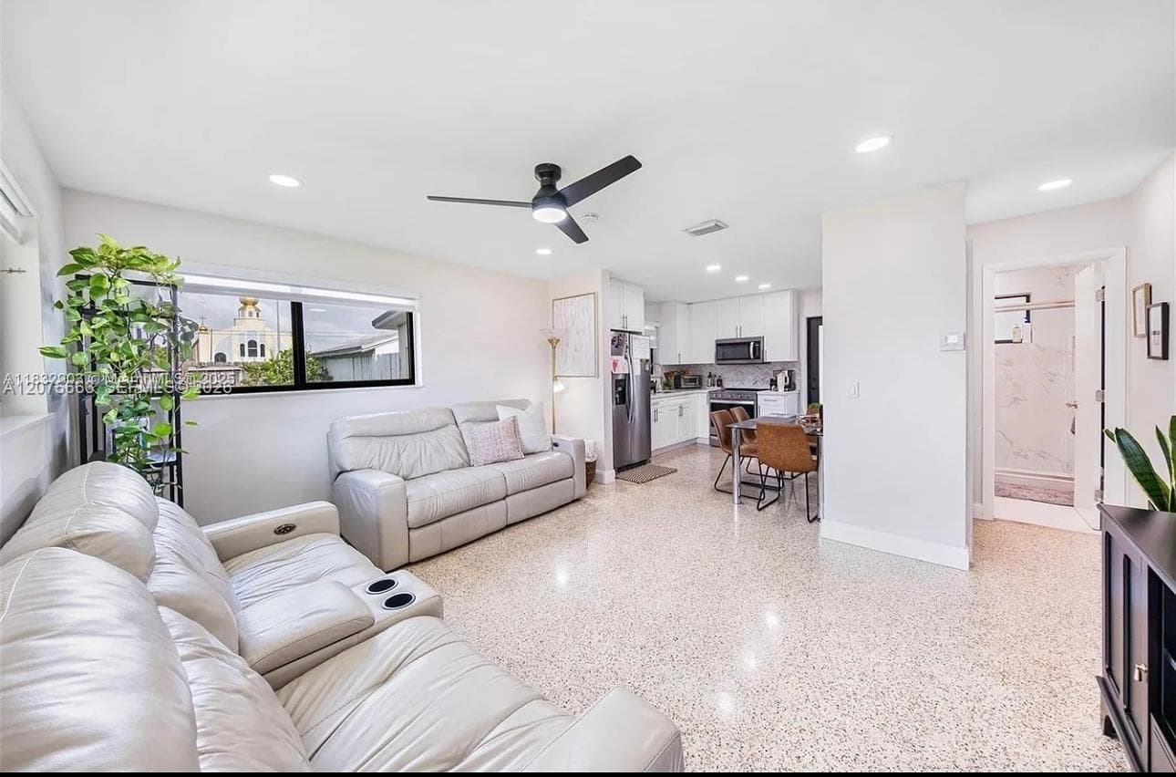 30 NW 56th Ct, Miami FL 33126 photo 5
