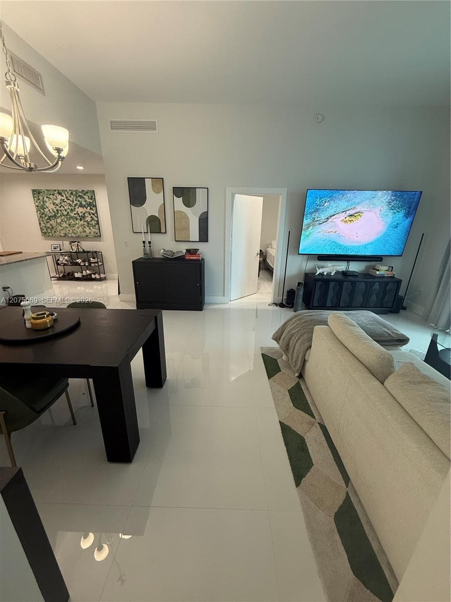 951 Brickell Ave # 4105, Miami, FL 33131 photo 3