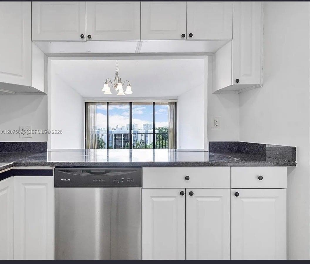 1470 NE 123rd St # A603, North Miami FL 33161 photo 4