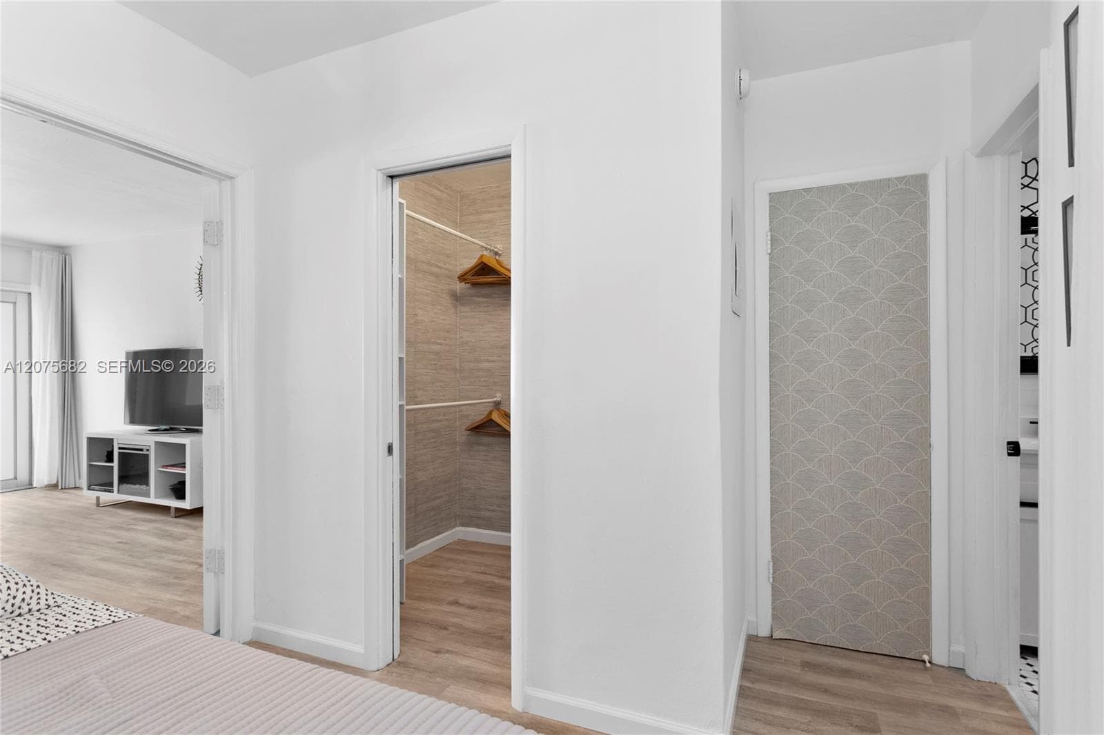 641 Espanola Way # 24, Miami Beach FL 33139 photo 2