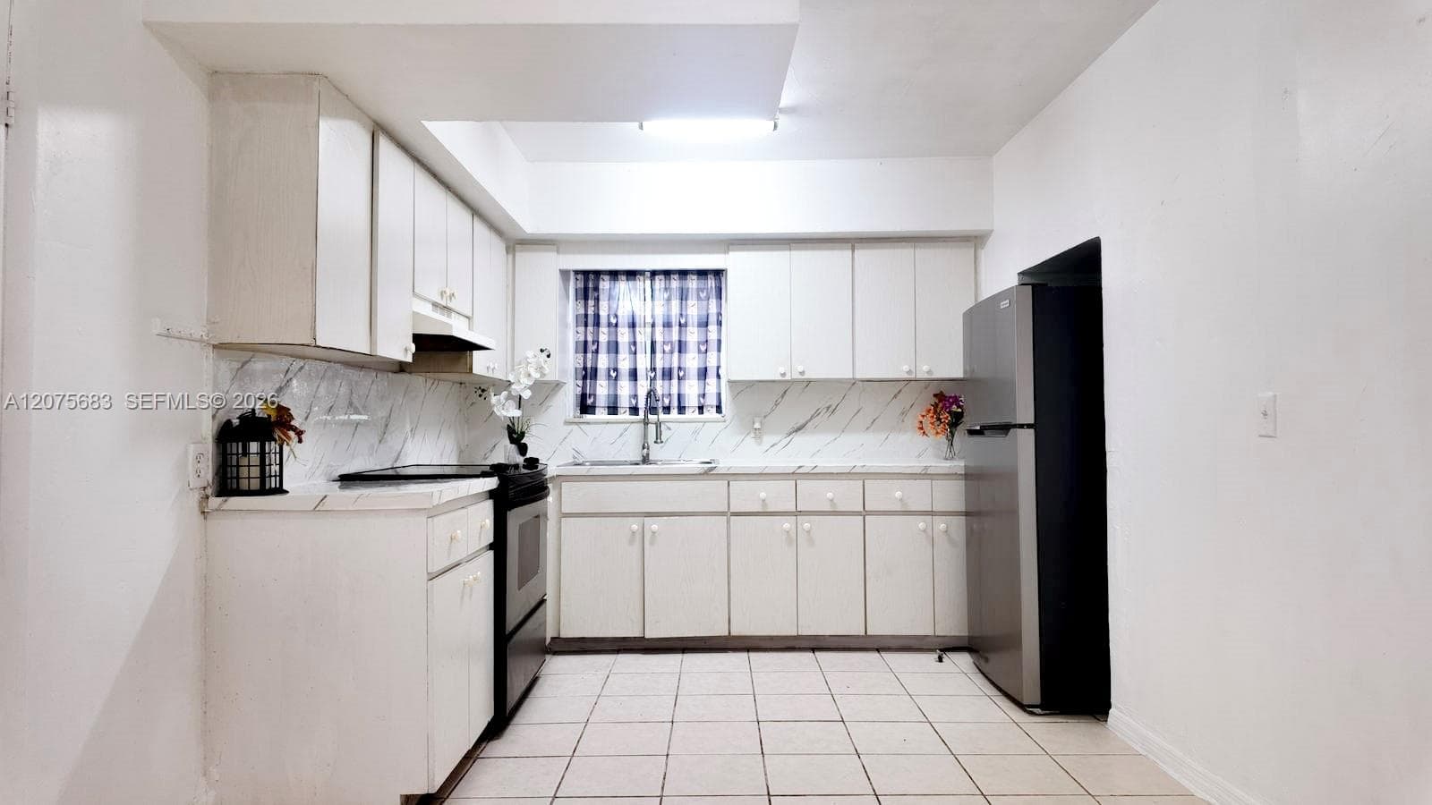 2367 NW 82nd St Miami, Miami FL 33147