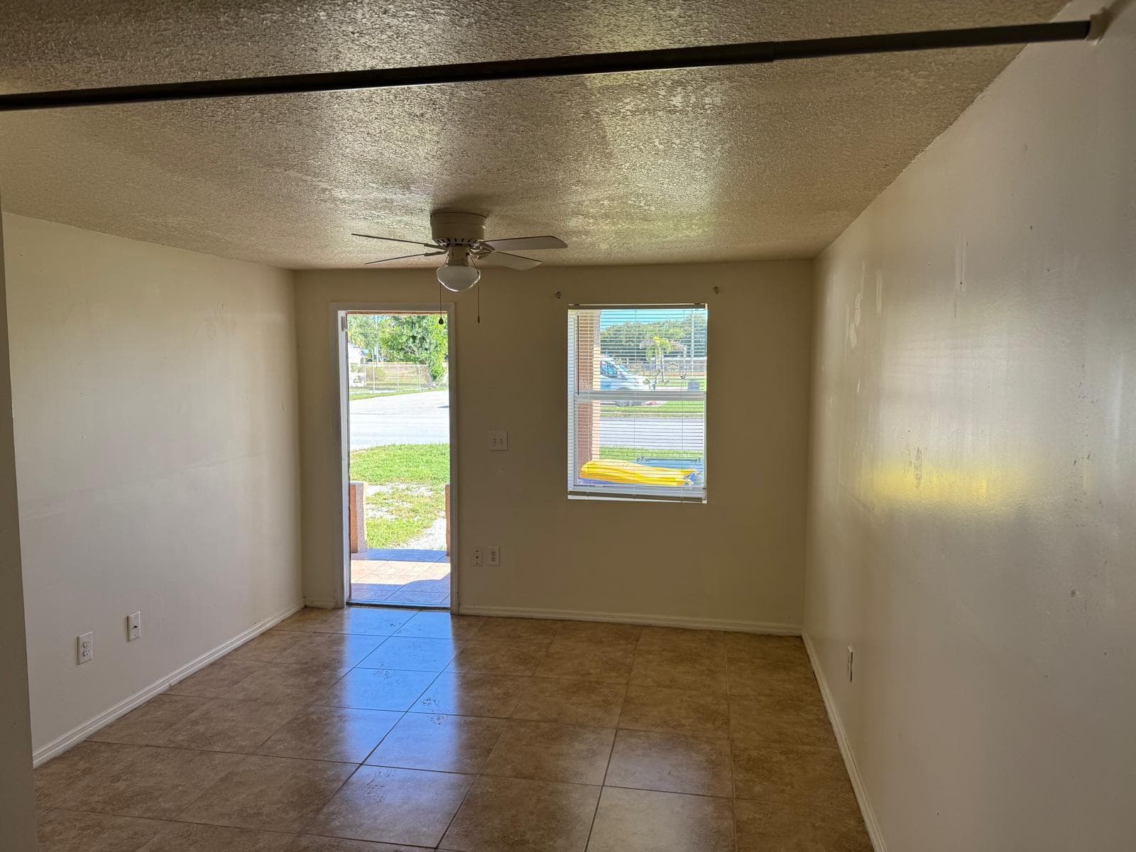 1403 Avenue M, Fort Pierce FL 34950 photo 2