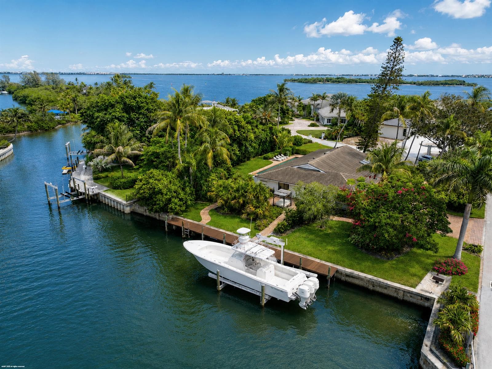 2 ISLAND Road, Sewalls Point FL 34996 photo 4