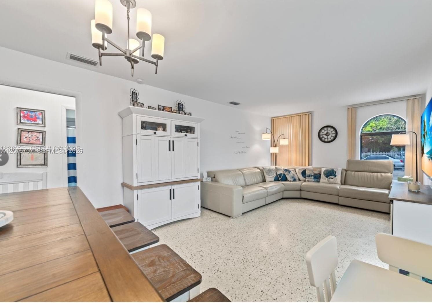 1136 NW 34th Ave, Miami FL 33125 photo 4
