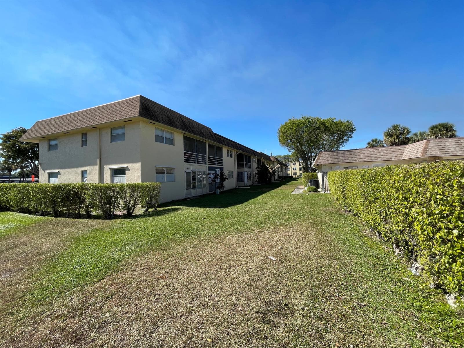 9911 Sandalfoot Boulevard # 112, Boca Raton FL 33428 photo 2