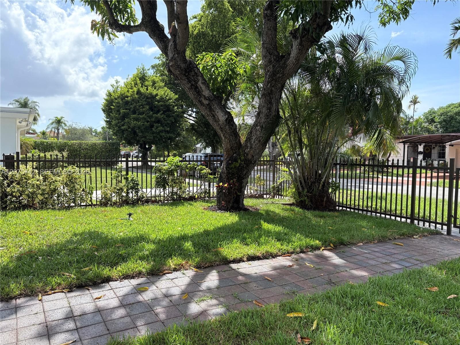 4291 SW 14th St, Miami FL 33134 photo 2