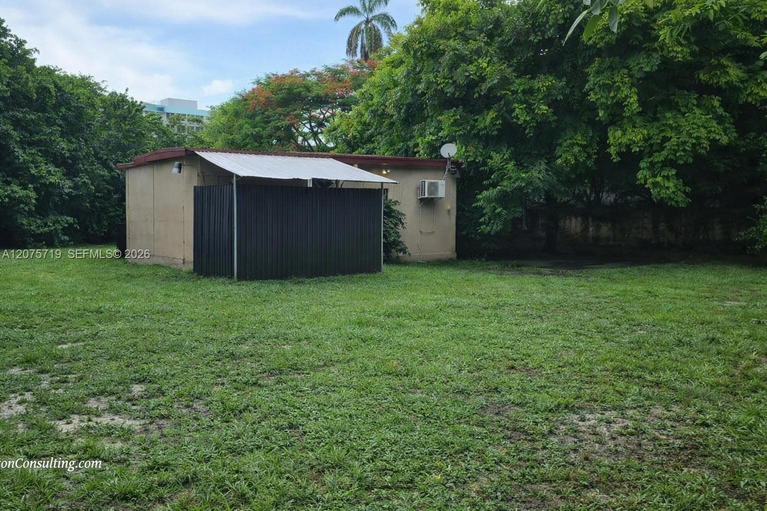 759 S Biscayne River Dr, Miami FL 33169 photo 4