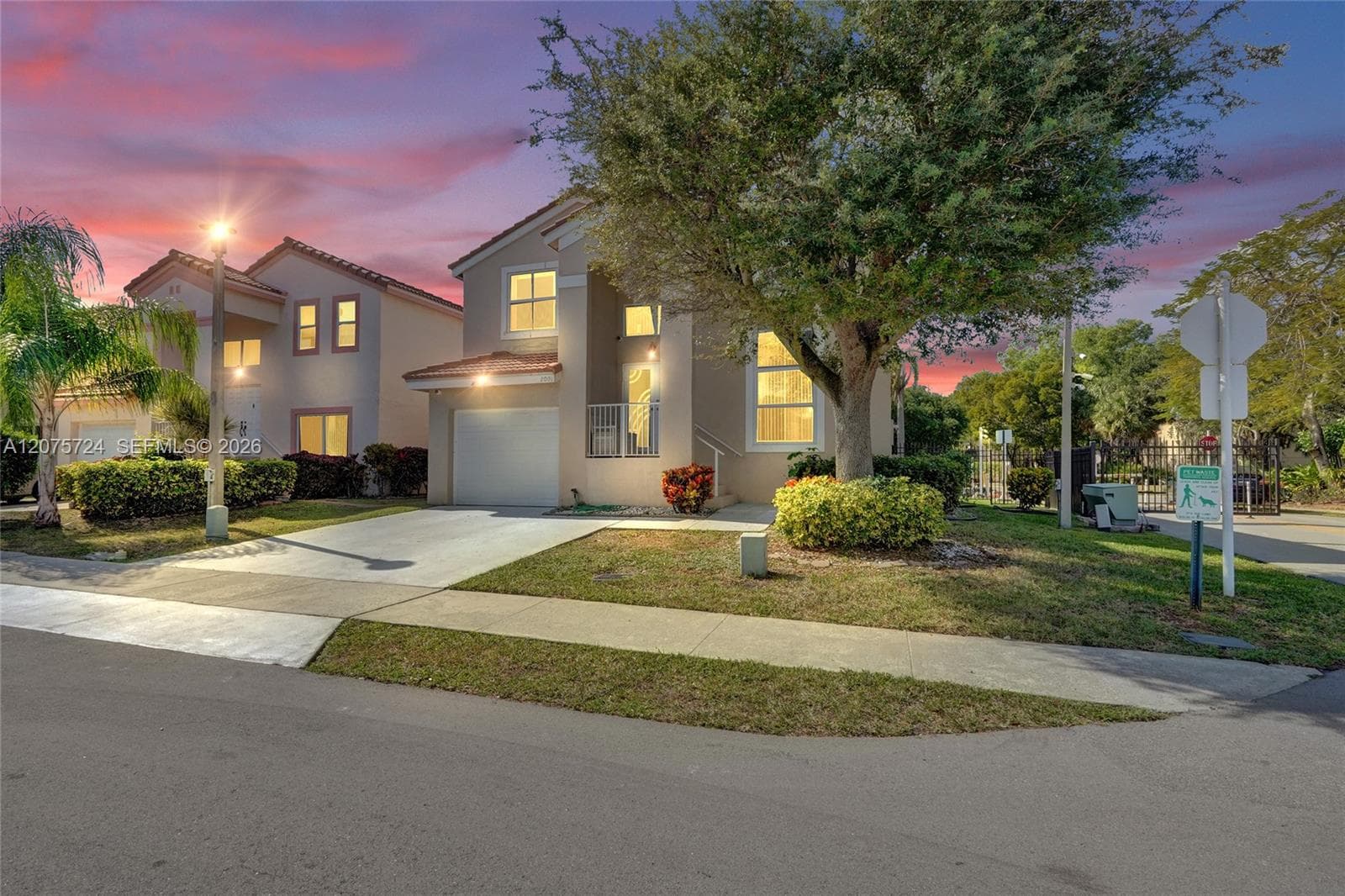 2001 Barcelona Ter, Margate FL 33063