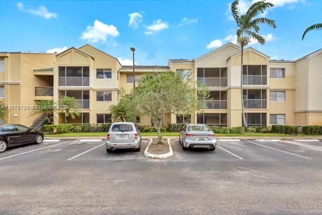 5760 Rock Island Rd # 313, Tamarac FL 33319 photo 2