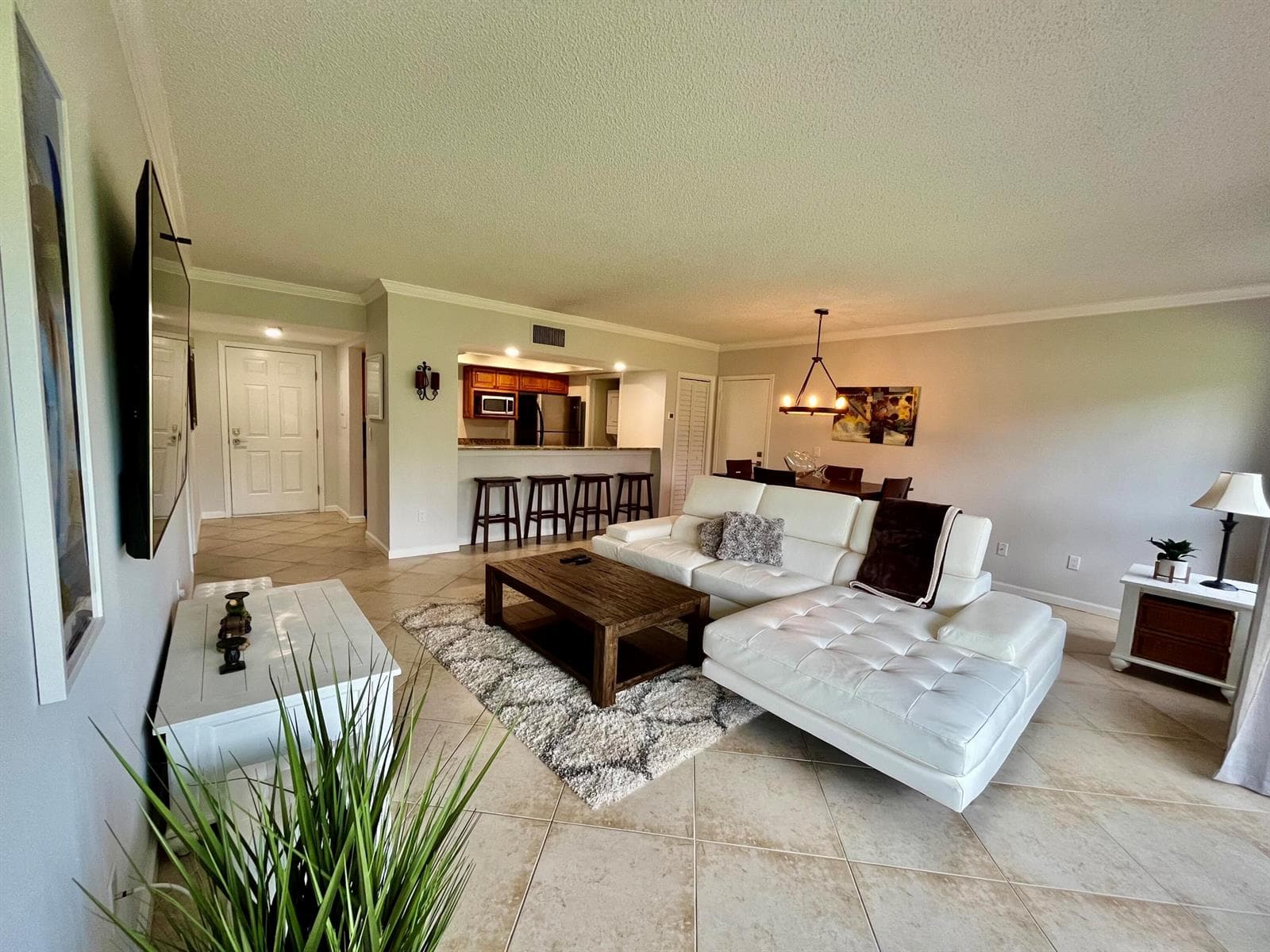 11863 Wimbledon Circle # 401, Wellington FL 33414 photo 2