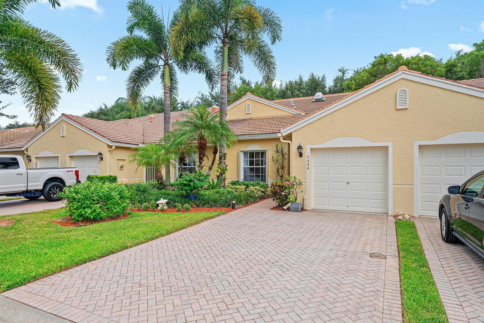 9444 SWANSEA Lane, West Palm Beach FL 33411 photo 2