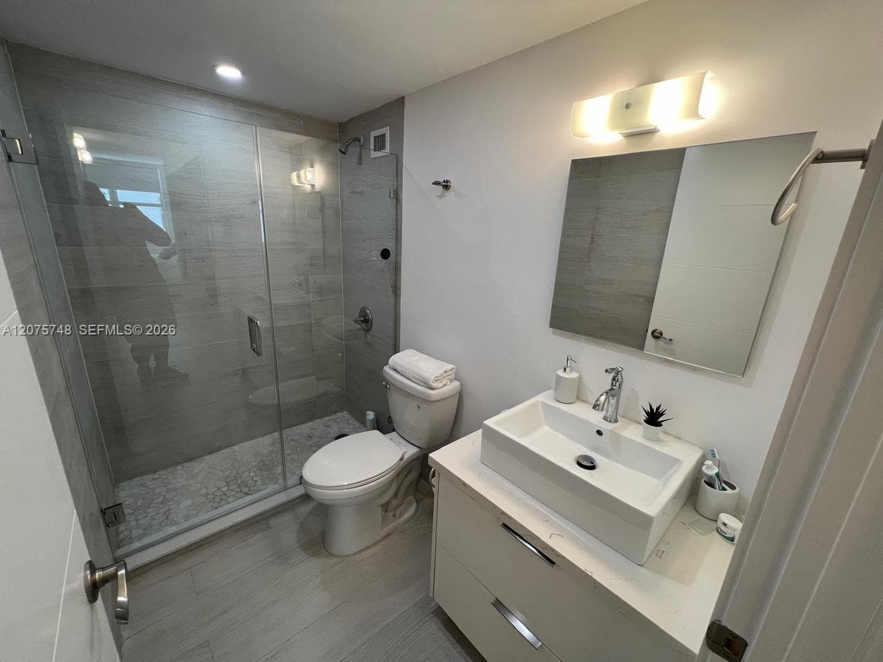 5601 Collins Ave # 412A, Miami Beach FL 33140 photo 5