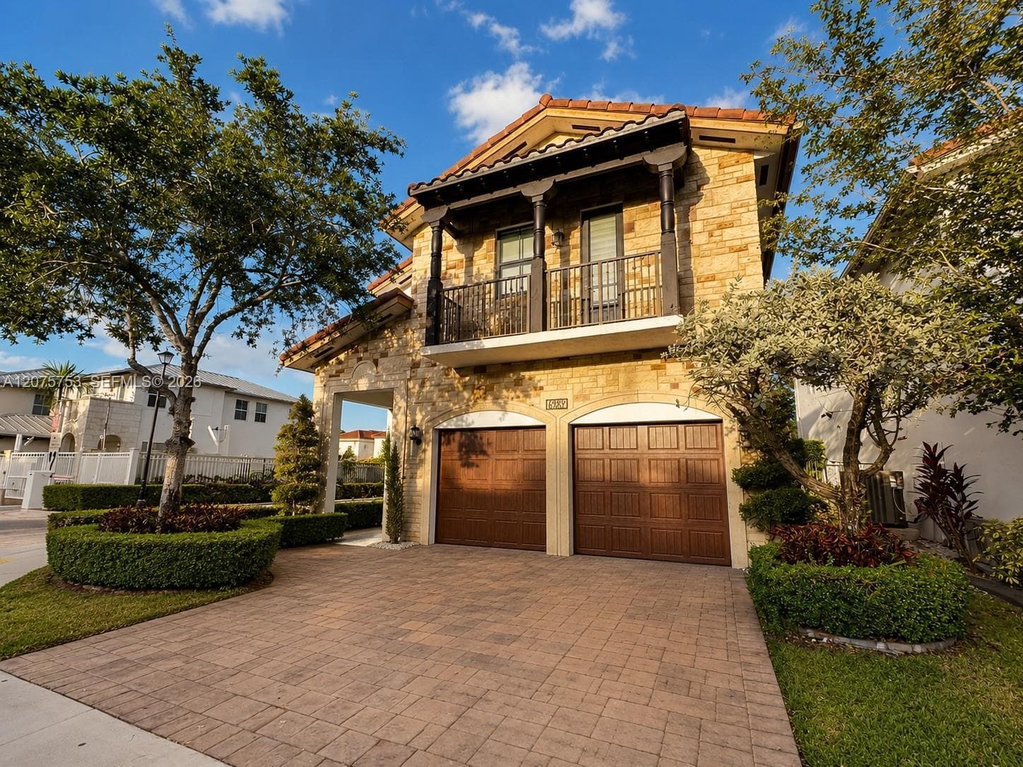 6989 NW 104th Ct, Doral FL 33178