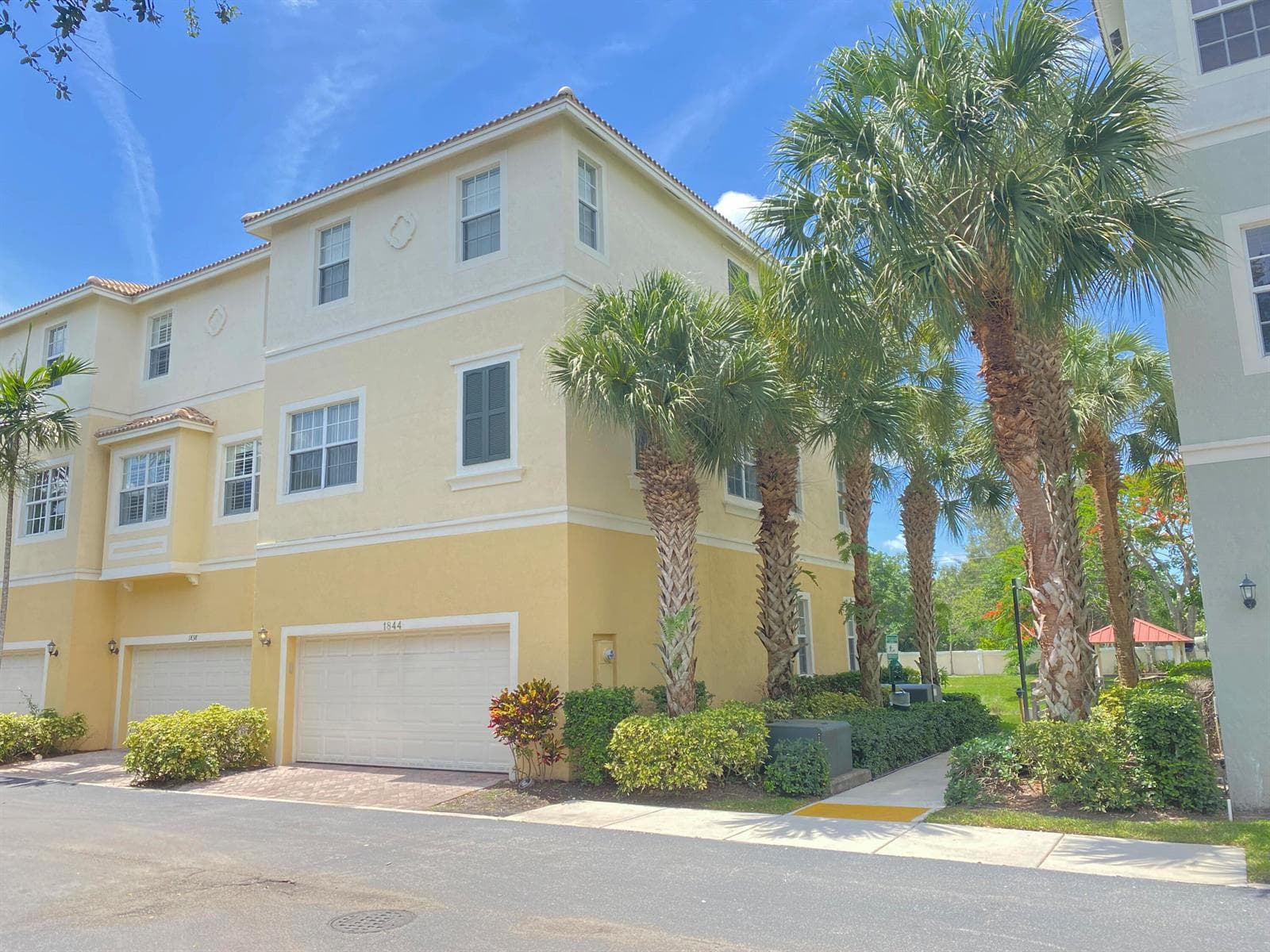 1844 NW 9th Street, Boca Raton FL 33486 photo 3