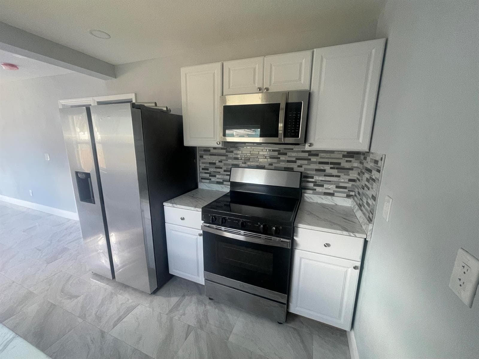 508 MEANS Court # B, Fort Pierce FL 34950 photo 2