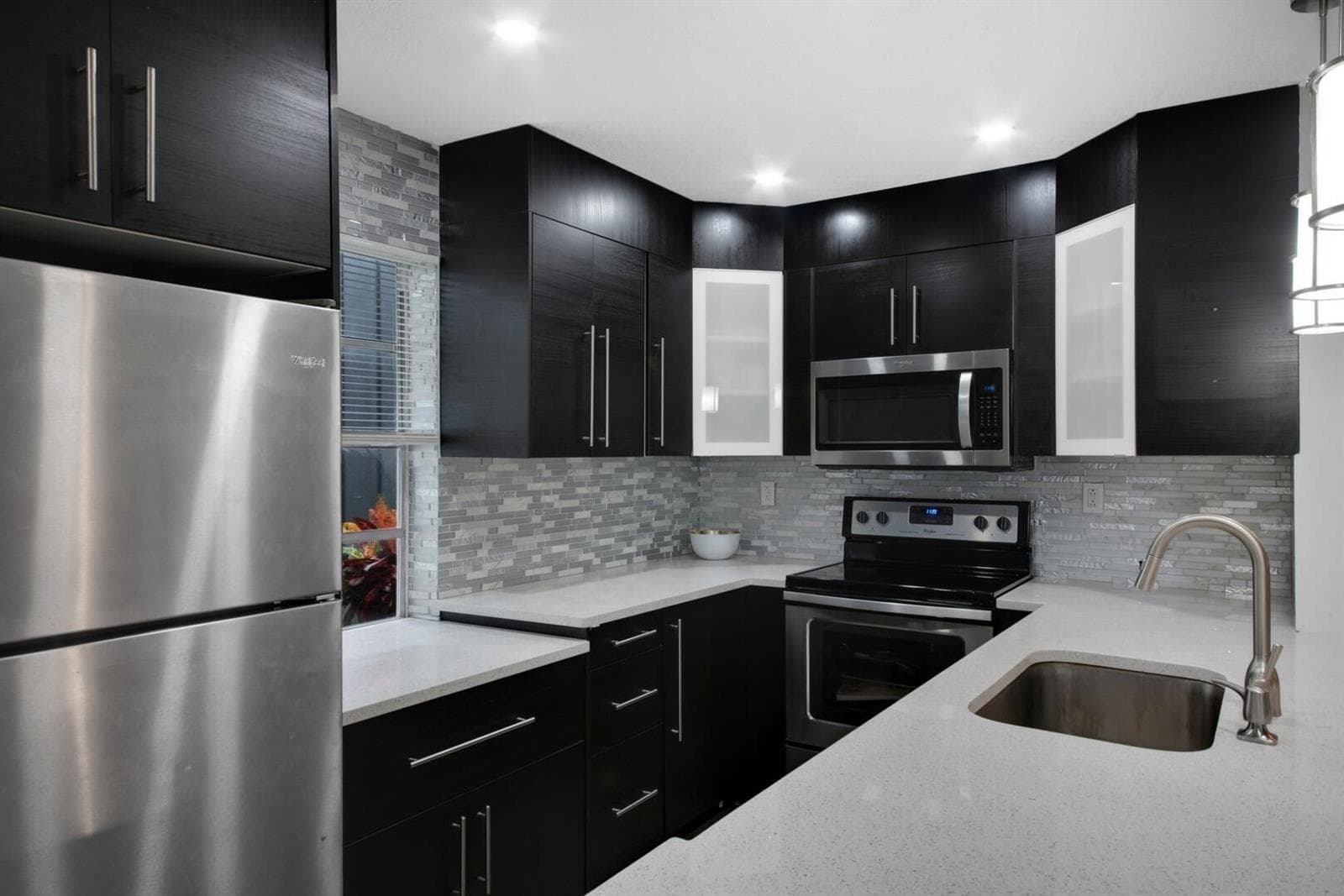 21 Normandy A, Delray Beach FL 33484 photo 3