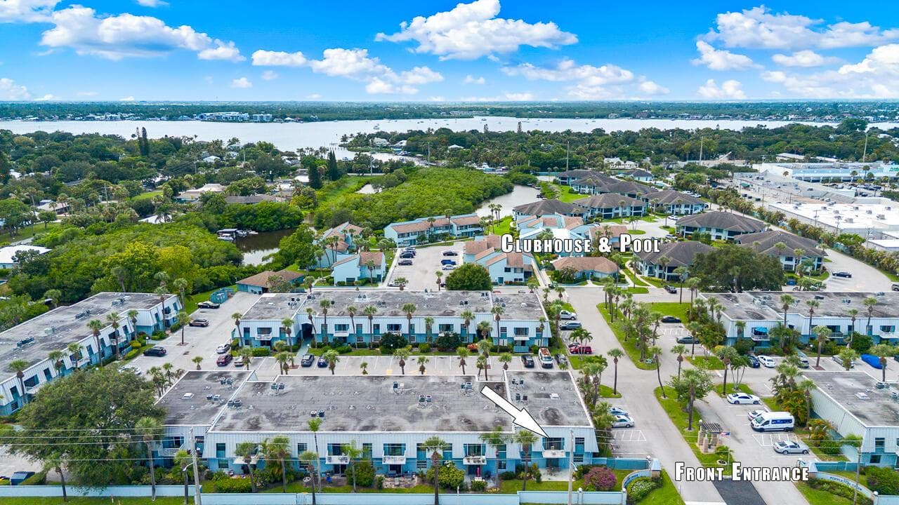 950 S Kanner Highway, Stuart FL 34994 photo 2
