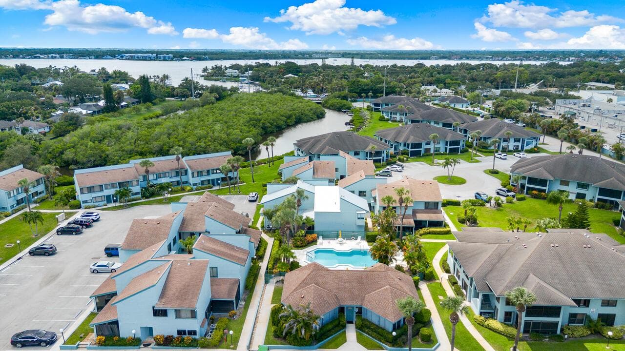 950 S Kanner Highway, Stuart FL 34994 photo 3