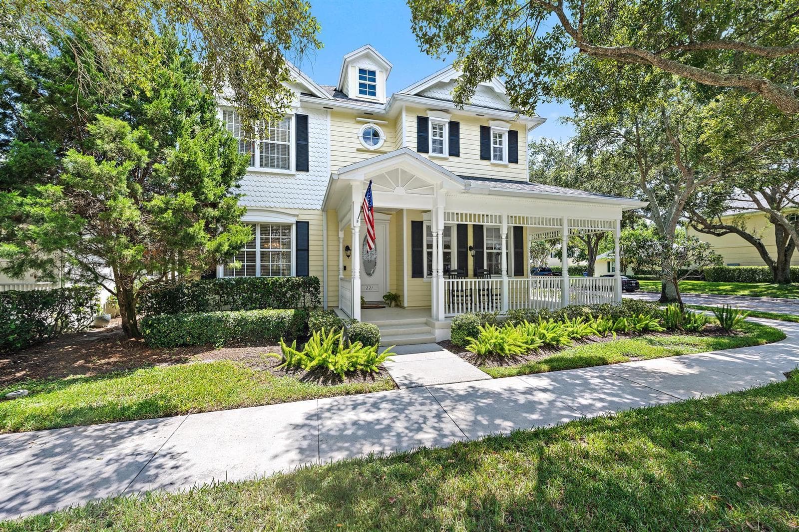221 New Haven Boulevard, Jupiter FL 33458